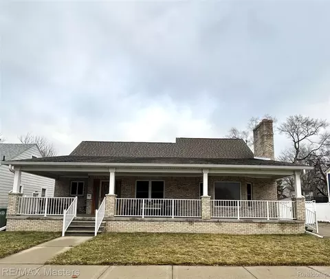 14683 Longtin St, Southgate, MI 48195