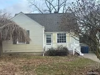 15552 Macarthur, Redford, MI 48239