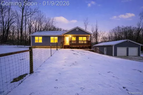 6779 Brophy Rd, Oceola, MI 48855