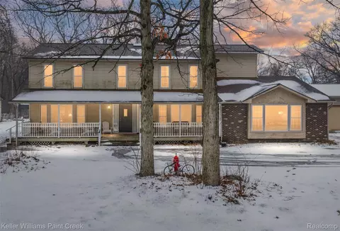 3780 Bass Lake Rd, Commerce, MI 48382