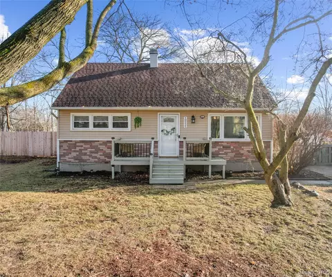 10225 Quirk Rd, Van Buren, MI 48111