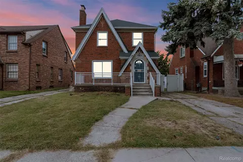 17179 Snowden St, Detroit, MI 48235