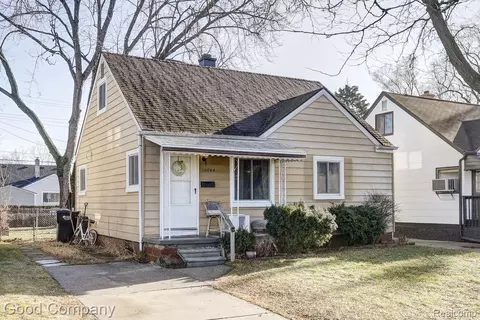 26644 Lorenz St, Madison Heights, MI 48071