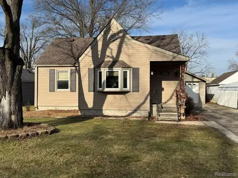 24066 Kraft Pl, Brownstown, MI 48174