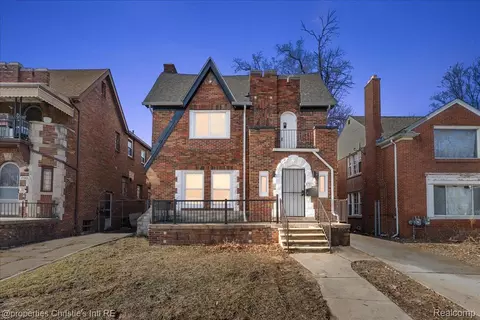 17575 Stoepel St, Detroit, MI 48221