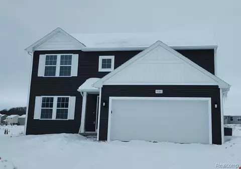 8144 Towas Ln, Handy, MI 48838