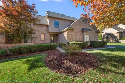 13277 Hidden Creek Dr, Plymouth, MI 48170