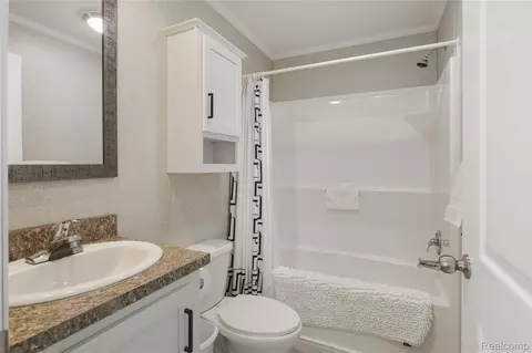 Bath - 230 E Macgregor Ct, Highland, MI 48357 photo 2 of 2