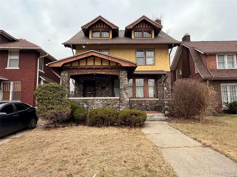 107 Mclean St, Highland Park, MI 48203