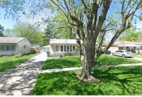 2129 Harmon St, Ypsilanti, MI 48198