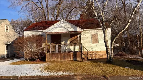 2214 Prescott Ave, Saginaw, MI 48601