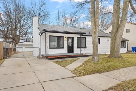 22513 Heussner Ave, Warren, MI 48089