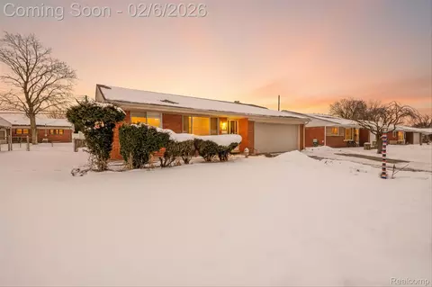 34226 Tonquish Trl, Westland, MI 48185