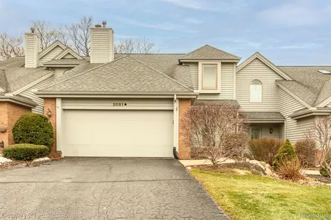 5081 Timberway Trl, Independence, MI 48346