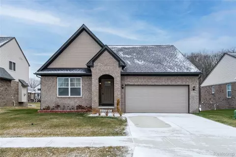 13704 Chester Ct, Van Buren, MI 48111