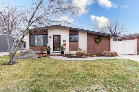 4106 Edgeland Ave, Royal Oak, MI 48073