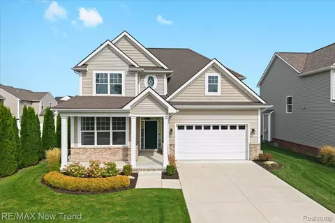 3022 E Theodore St, Wixom, MI 48393