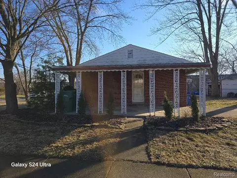 6806 Niagara St, Romulus, MI 48174 photo 1