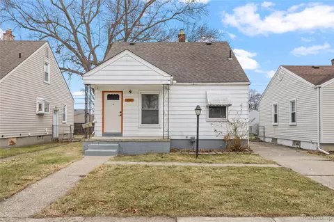 12421 Helen St, Southgate, MI 48195