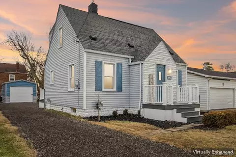 2061 E Boatfield Ave, Burton, MI 48529