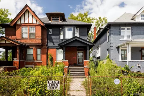 708 W Euclid St, Detroit, MI 48202
