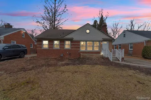 1550 Culver Ave, Dearborn, MI 48124