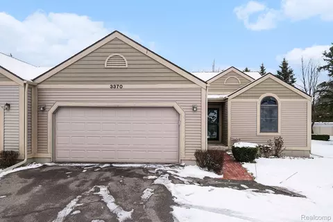 3370 Cherry Blossom Ct, Richfield, MI 48423