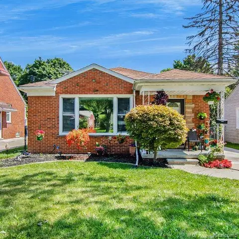 16966 Wakenden, Redford, MI 48240