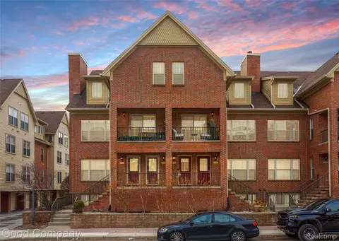 129 Allenhurst Ave, Royal Oak, MI 48067