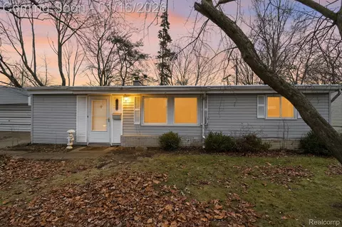 1307 S Carlson St, Westland, MI 48186
