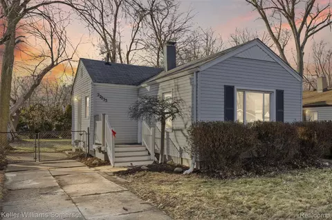 27033 Alger Blvd, Madison Heights, MI 48071