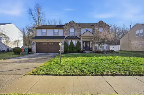 15333 Brookside Dr, Van Buren, MI 48111