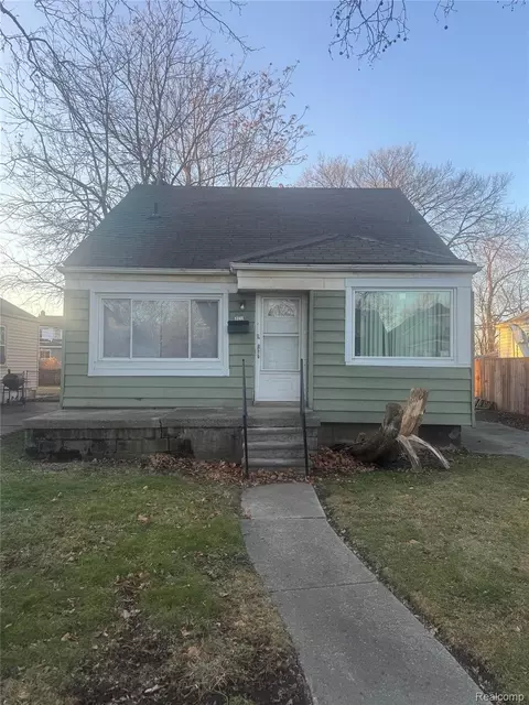 1246 S Liddesdale St, Detroit, MI 48217