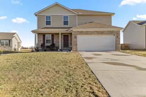 7844 Kreps Dr, Monroe, MI 48162