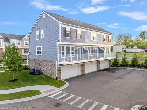 Other - 4953 Treeside Ln, Troy, MI 48098 photo 1 of 13