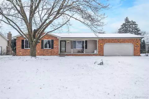 6315 Mckenzie Dr, Mundy, MI 48507