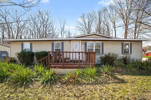 250 S Leaton Rd, Chippewa, MI 48858