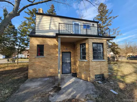 15646 Saratoga St, Detroit, MI 48205