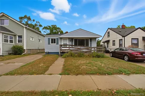 344 Chestnut Ave, Hazel Park, MI 48030