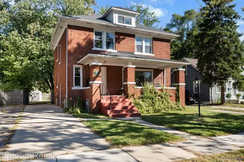 261 E Webster St, Ferndale, MI 48220