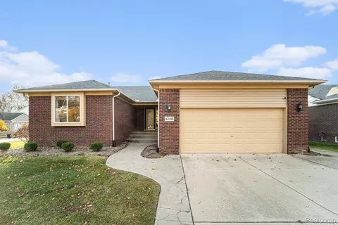 42415 Colorado Dr, Clinton Township, MI 48036