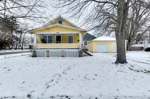 1504 18th St, Port Huron, MI 48060