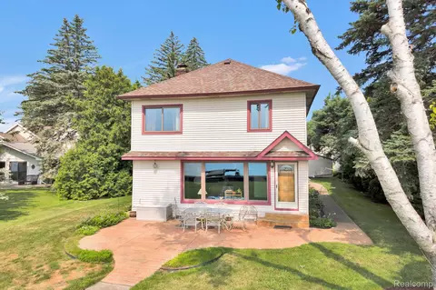 Exterior - 429 Edgewater, Algonac, MI 48001 photo 3 of 3