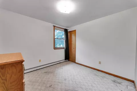 Bedroom - 429 Edgewater, Algonac, MI 48001 photo 2 of 8