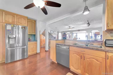 Kitchen - 429 Edgewater, Algonac, MI 48001 photo 1 of 3