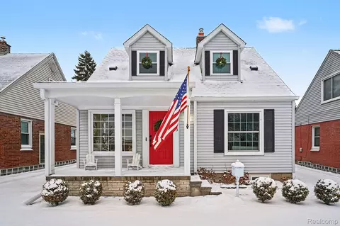 3513 Raymond Ave, Dearborn, MI 48124