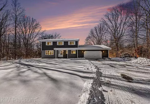3975 Wadhams Rd, Clyde, MI 48049