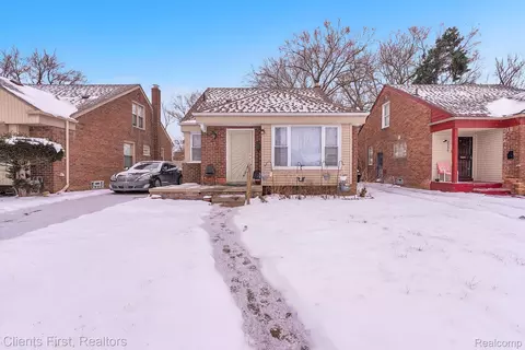 8258 Meyers Rd, Detroit, MI 48228