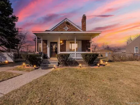 18035 Helen St, Detroit, MI 48234