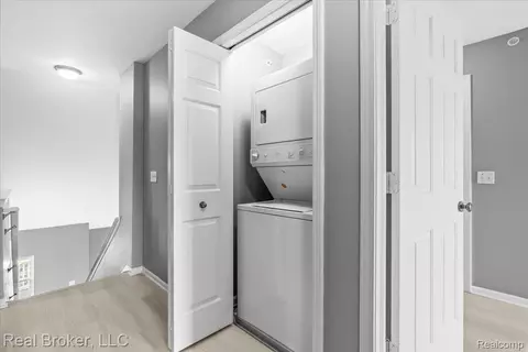 Other - 1546 Devon Ln, Troy, MI 48084 photo 16 of 23